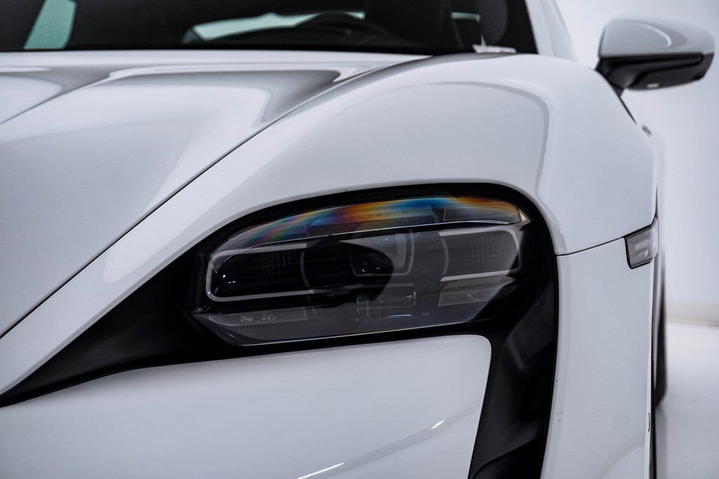 Certified 2024 Porsche Taycan w/ Premium Package image 7