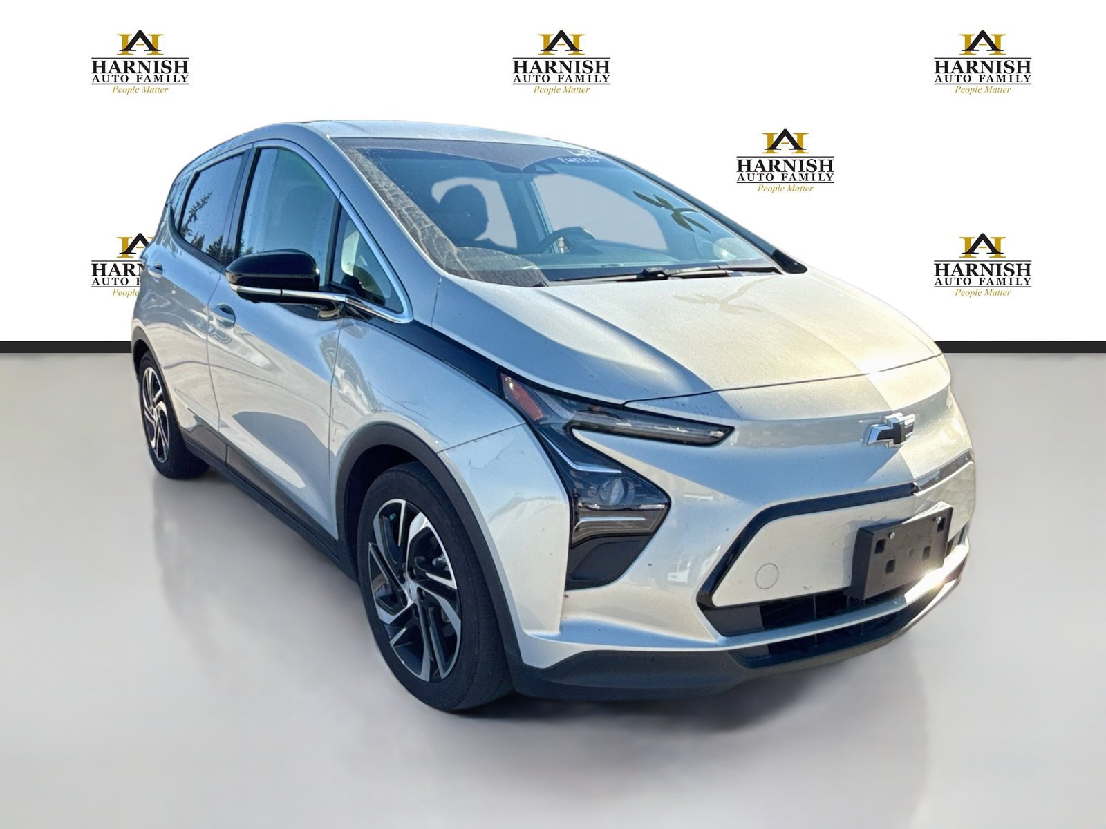 Used 2023 Chevrolet Bolt LT w/ Infotainment Package FWD image 7
