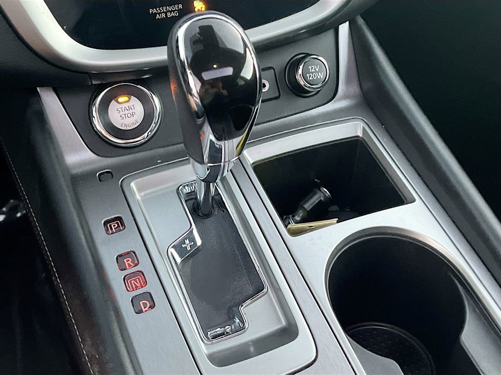 Used 2024 Nissan Murano SL image 16