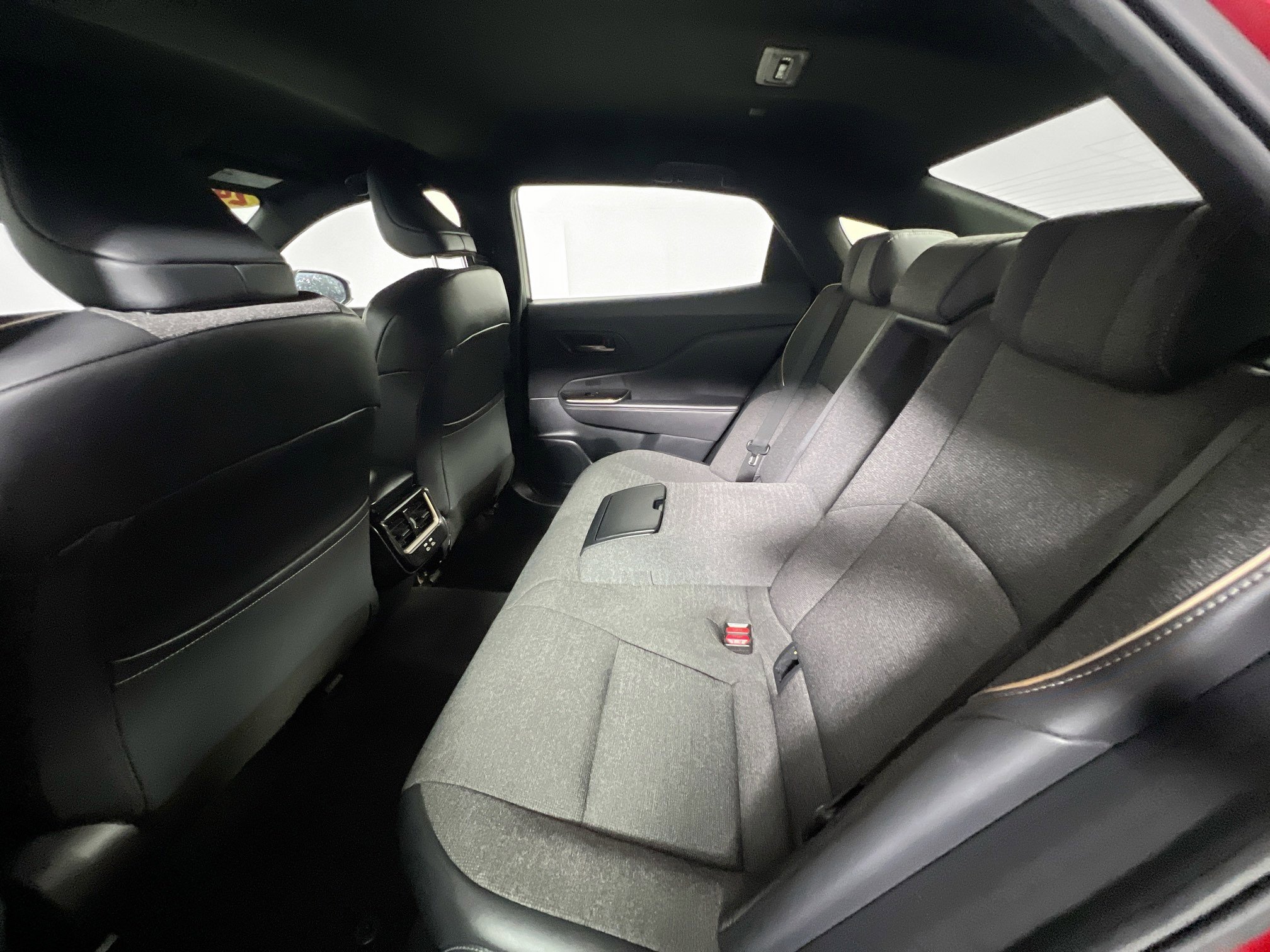 Used 2024 Toyota Crown AWD/4WD image 29