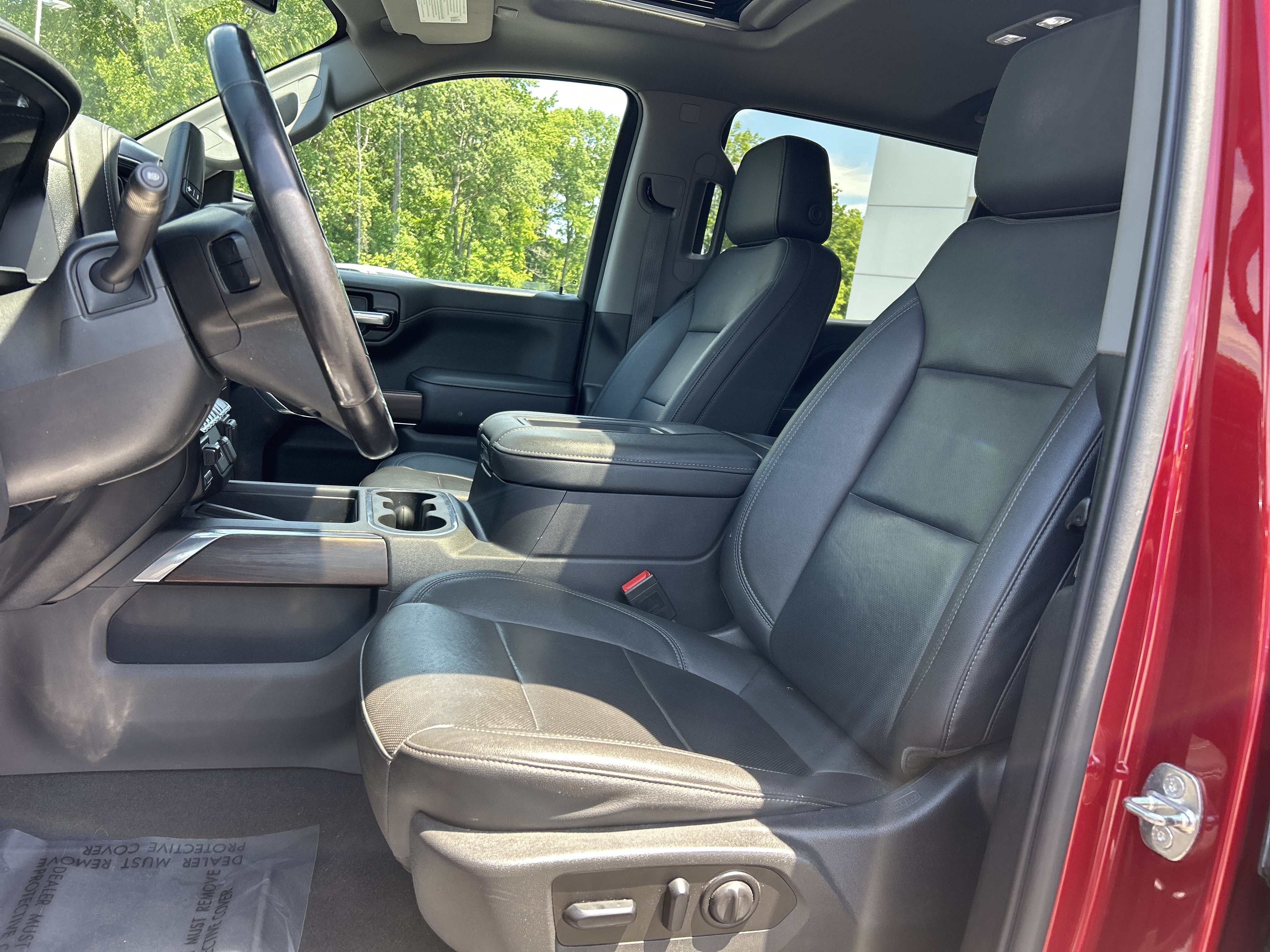 Used 2021 GMC Sierra 1500 SLT w/ SLT Premium Plus Package AWD/4WD image 19