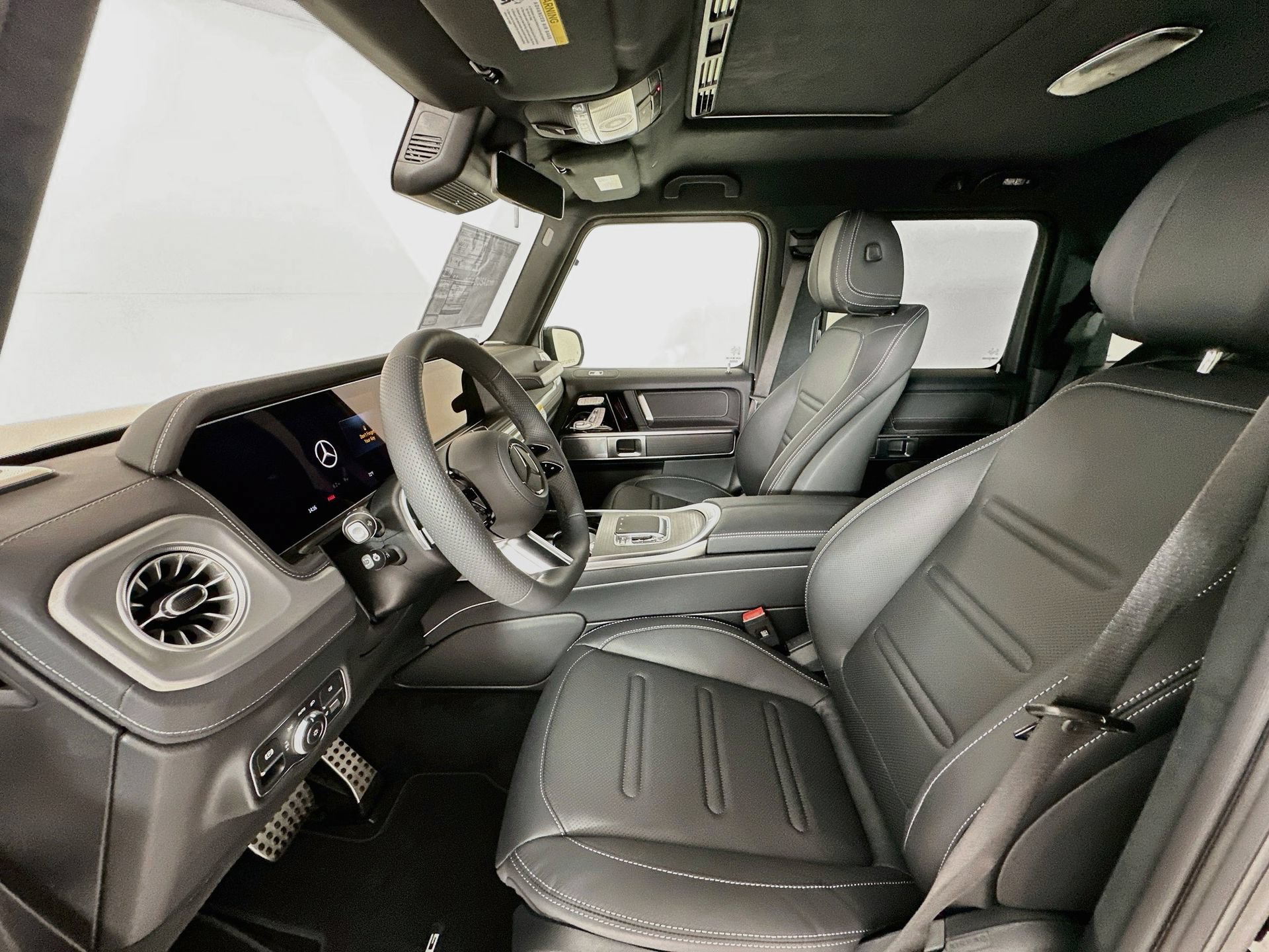 New 2027 Mercedes-Benz G 580 e image 23