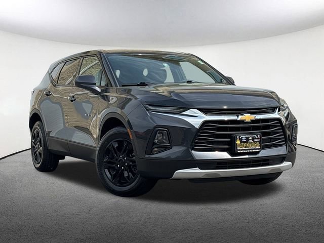 Used 2022 Chevrolet Blazer LT image 2