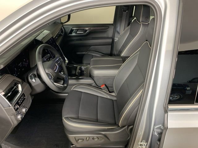 Used 2025 GMC Yukon Elevation w/ LPO, Floor Liner Package image 31