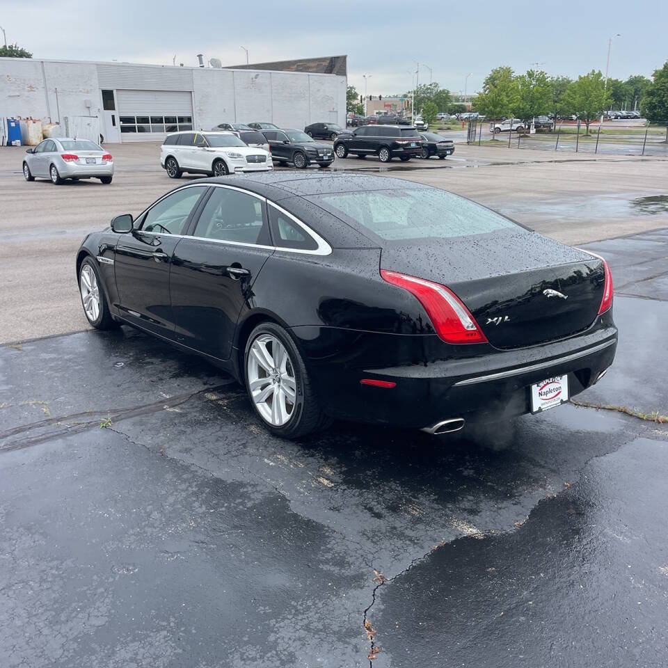 Used 2012 Jaguar XJ L RWD image 3