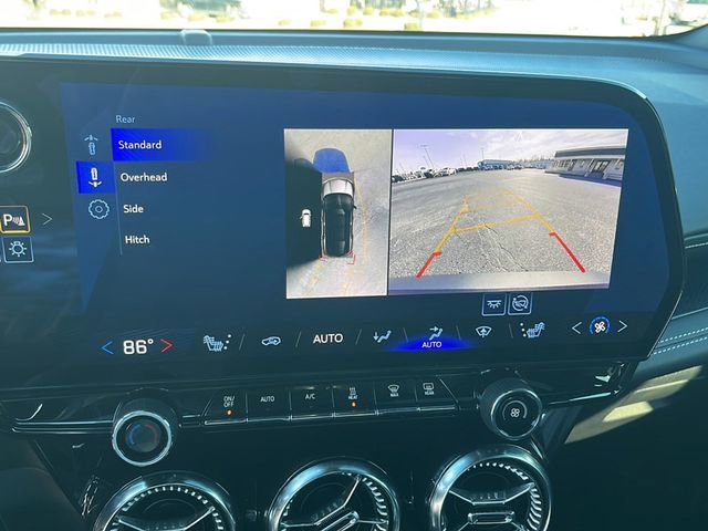 Used 2024 Chevrolet Blazer EV LT image 25