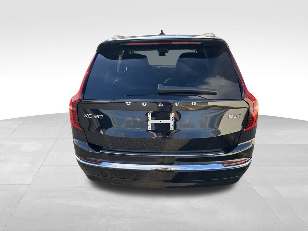 New 2026 Volvo XC90 B6 Plus w/ Protection Package AWD/4WD image 5
