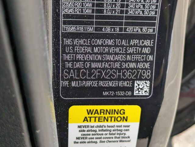 Certified 2025 Land Rover Discovery Sport Dynamic SE image 22