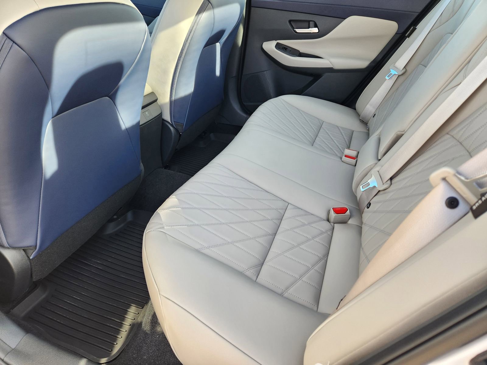 New 2026 Nissan Sentra SL image 28