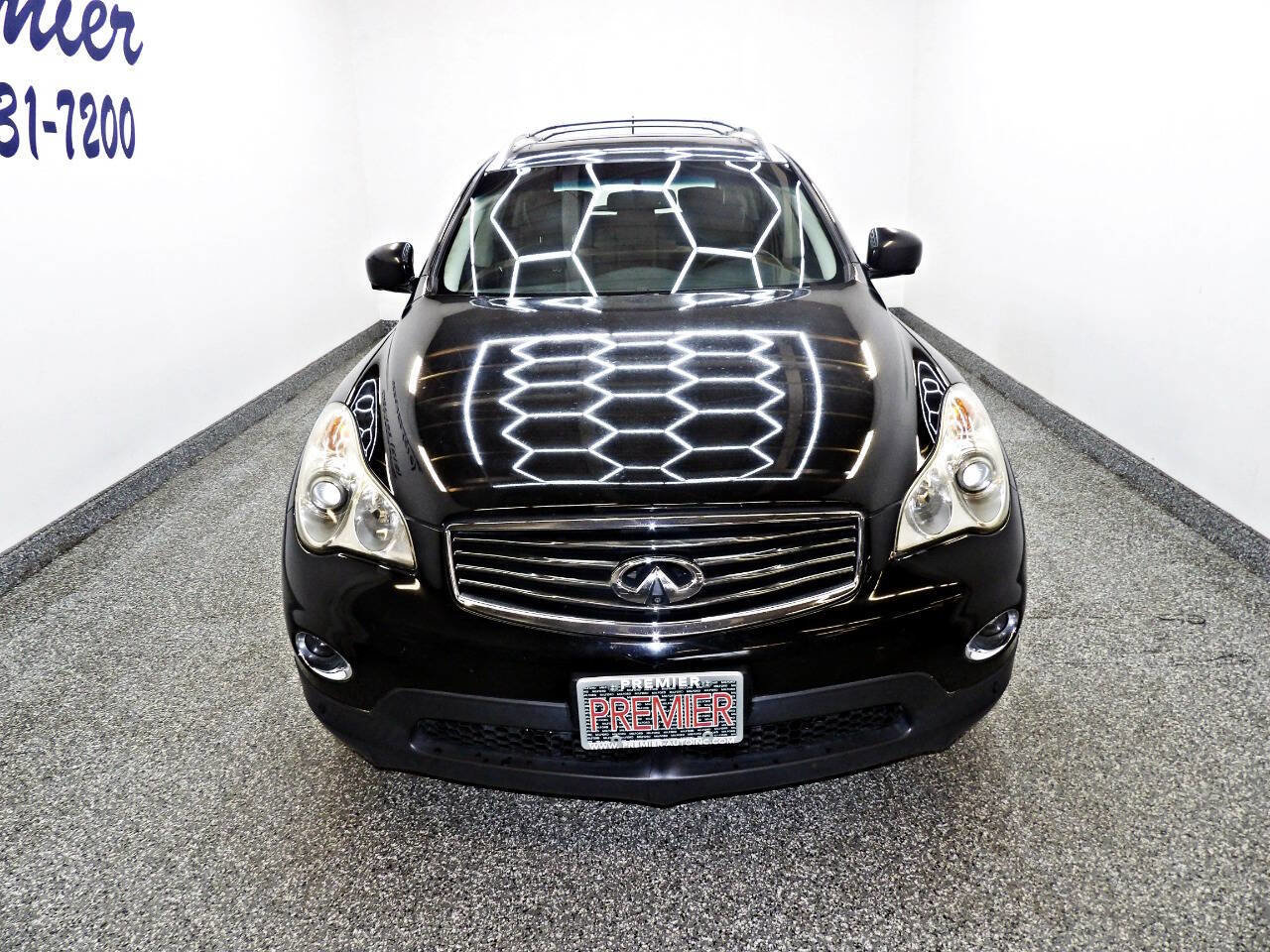 Used 2010 INFINITI EX35 Journey image 2