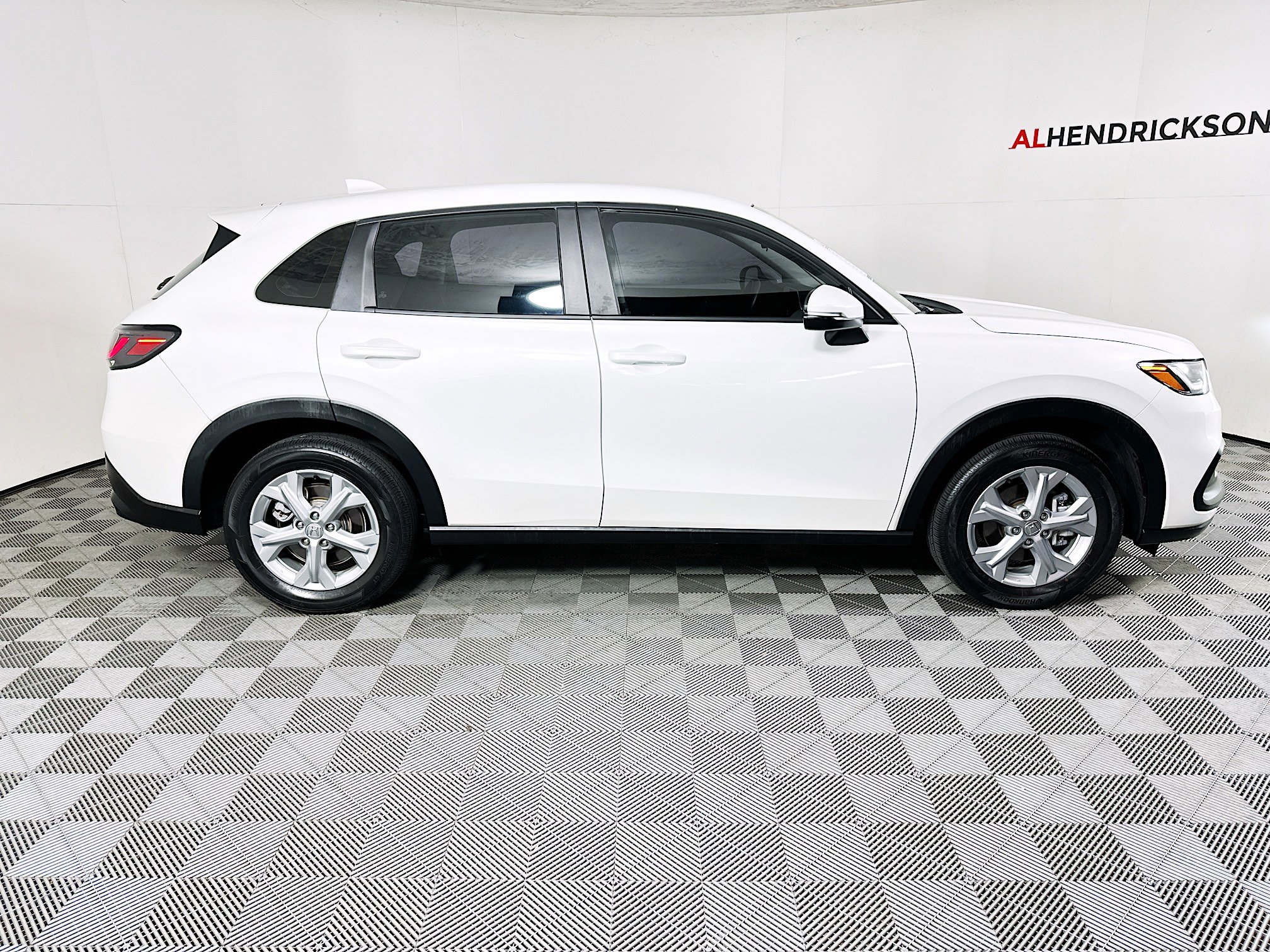 Used 2023 Honda HR-V LX video 2