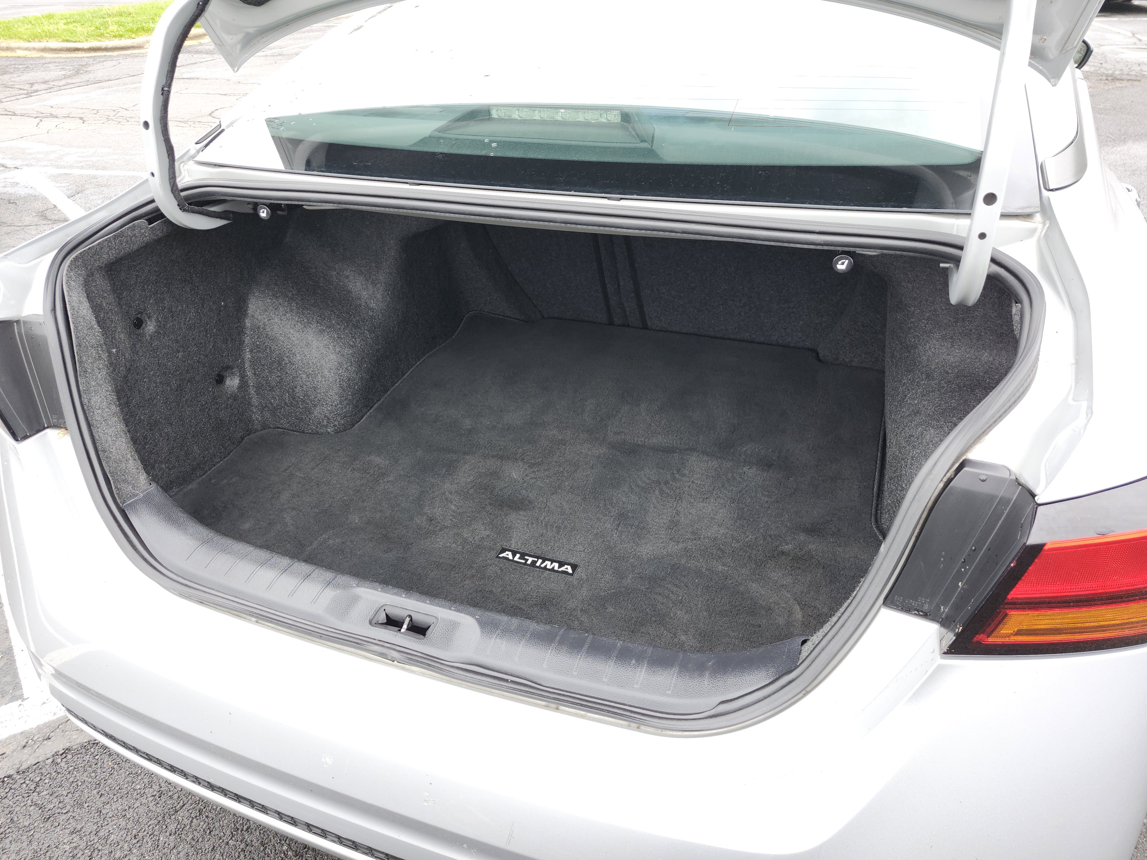Used 2020 Nissan Altima 2.5 S FWD image 21