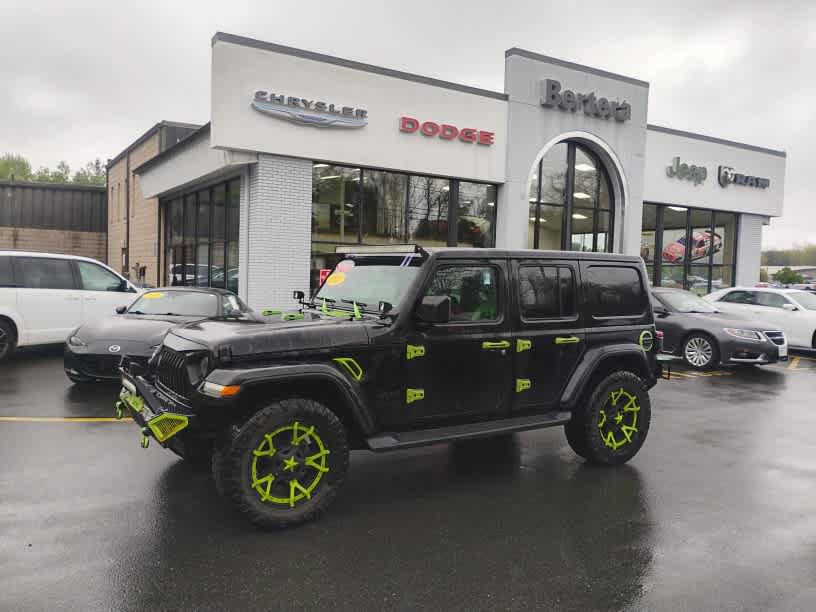 Certified 2021 Jeep Wrangler Unlimited Sahara AWD/4WD image 1