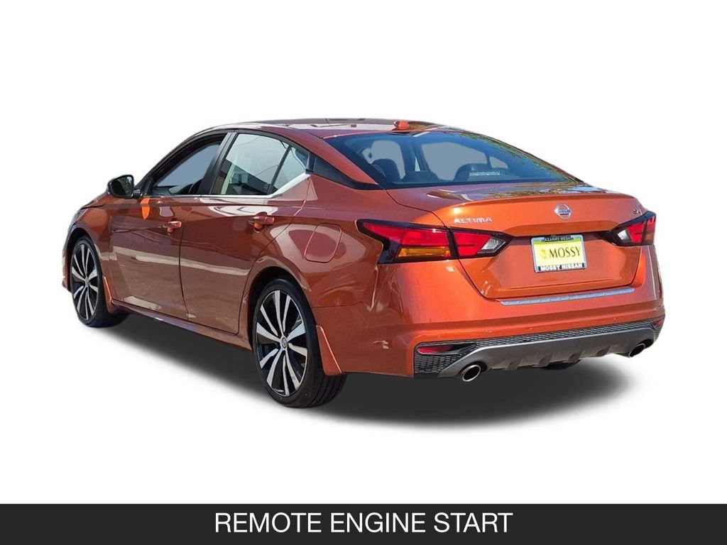 Used 2020 Nissan Altima 2.5 SR w/ Premium Package FWD image 10
