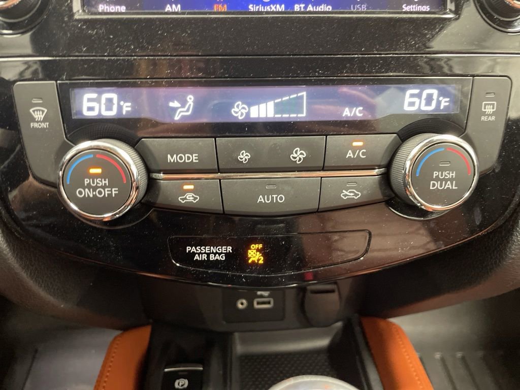 Used 2019 Nissan Rogue SL w/ Premium Package AWD/4WD image 18