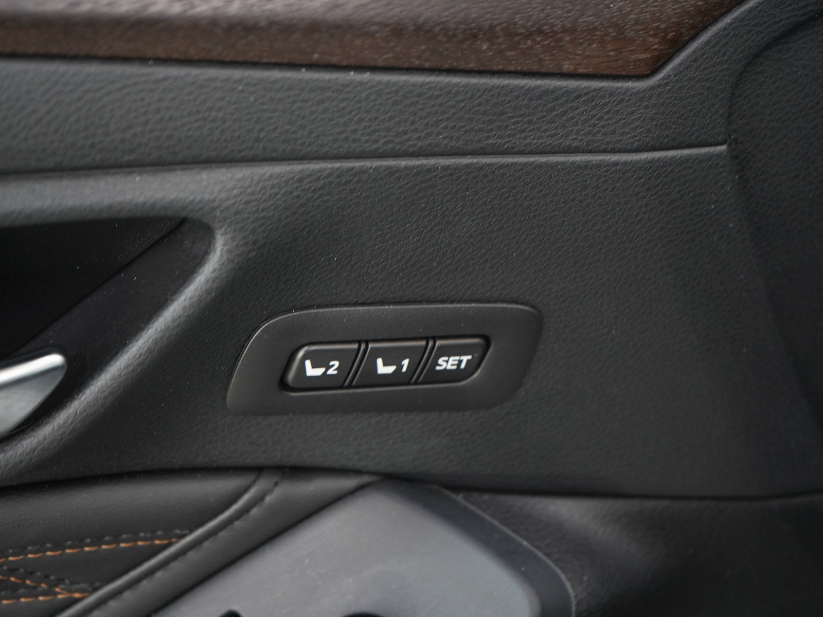 Used 2021 Toyota Avalon Limited w/ Advanced Safety Package FWD image 20
