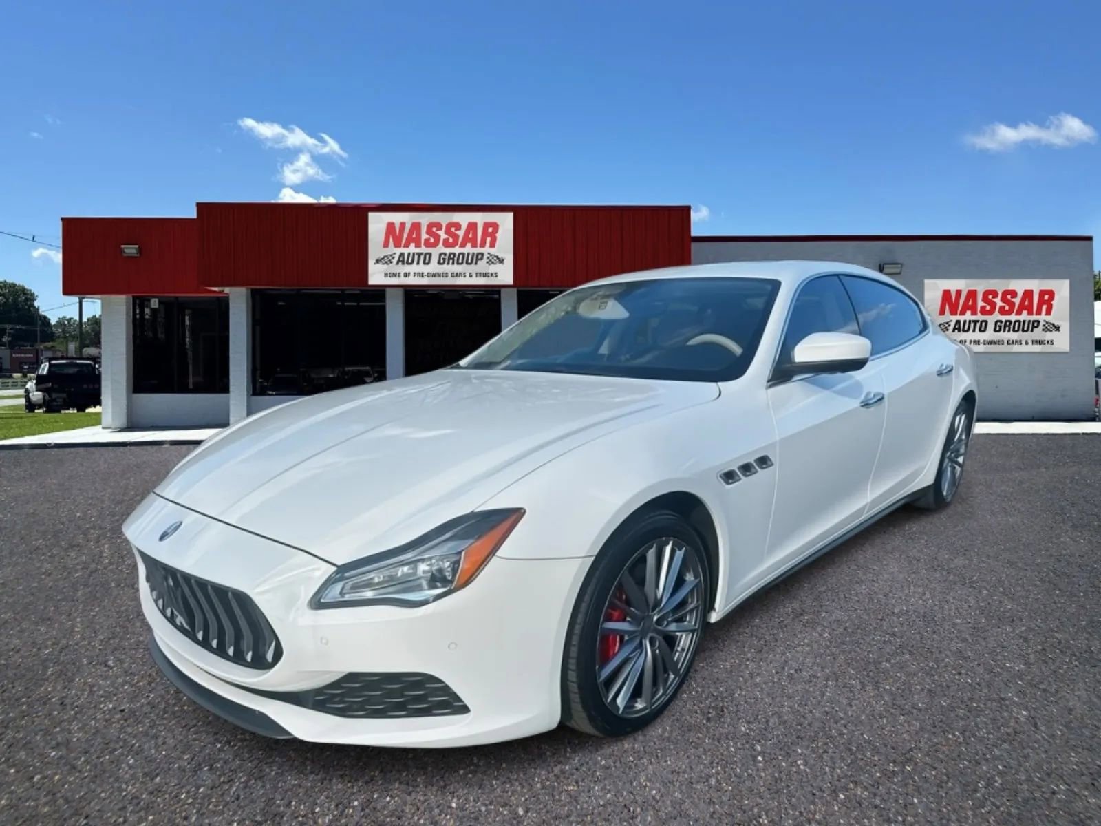 Used 2019 Maserati Quattroporte S image 1