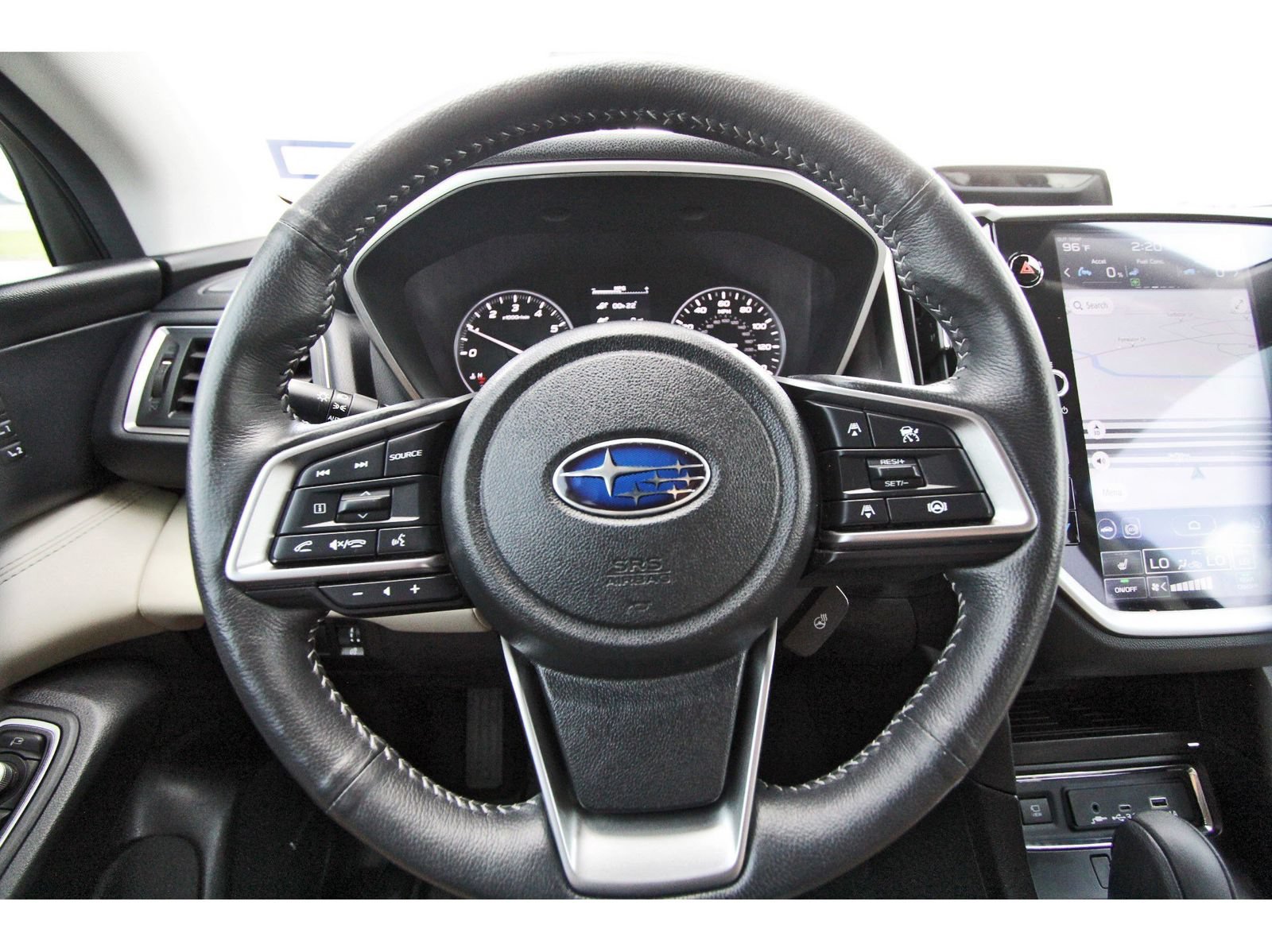 Used 2023 Subaru Ascent Limited w/ Technology Package AWD/4WD image 13