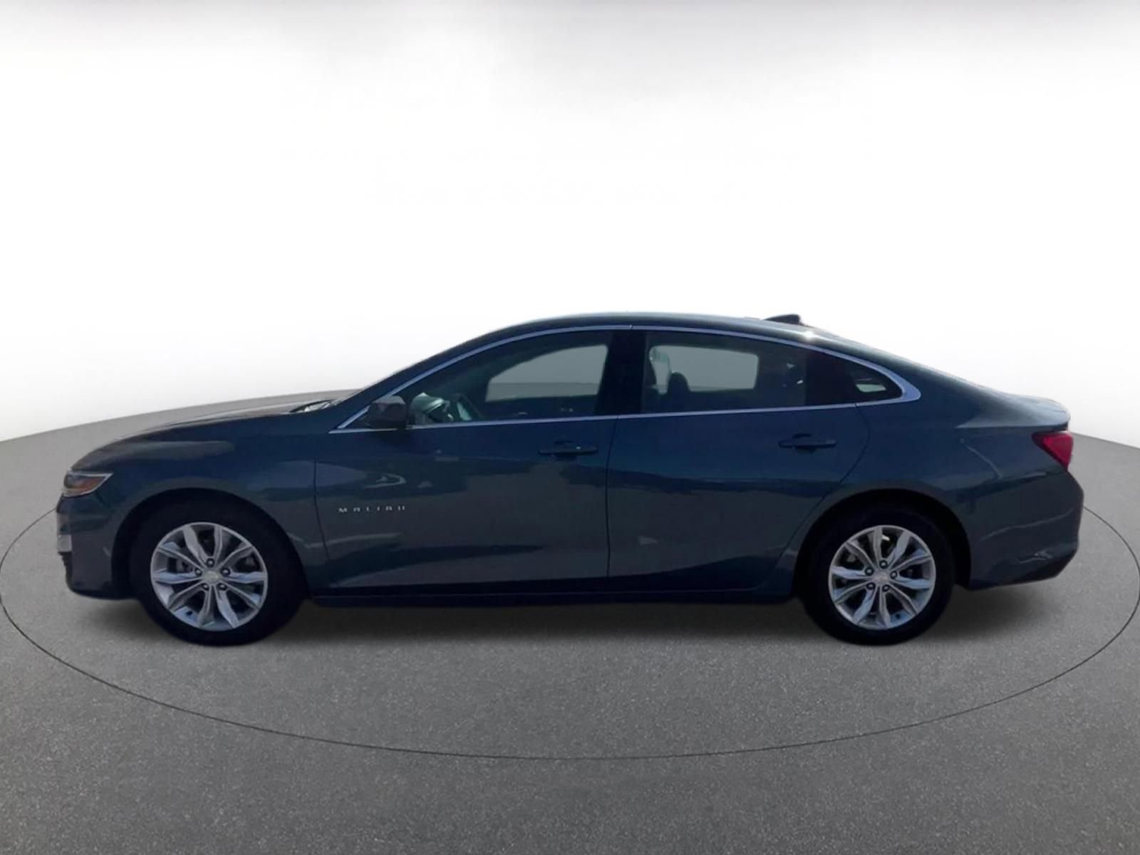 Used 2024 Chevrolet Malibu LT image 9