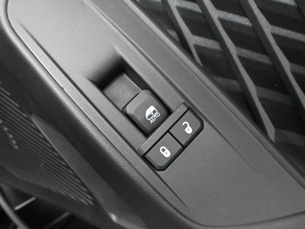 Used 2025 Dodge Charger R/T w/ Quick Order Package 25M R/T AWD/4WD image 39