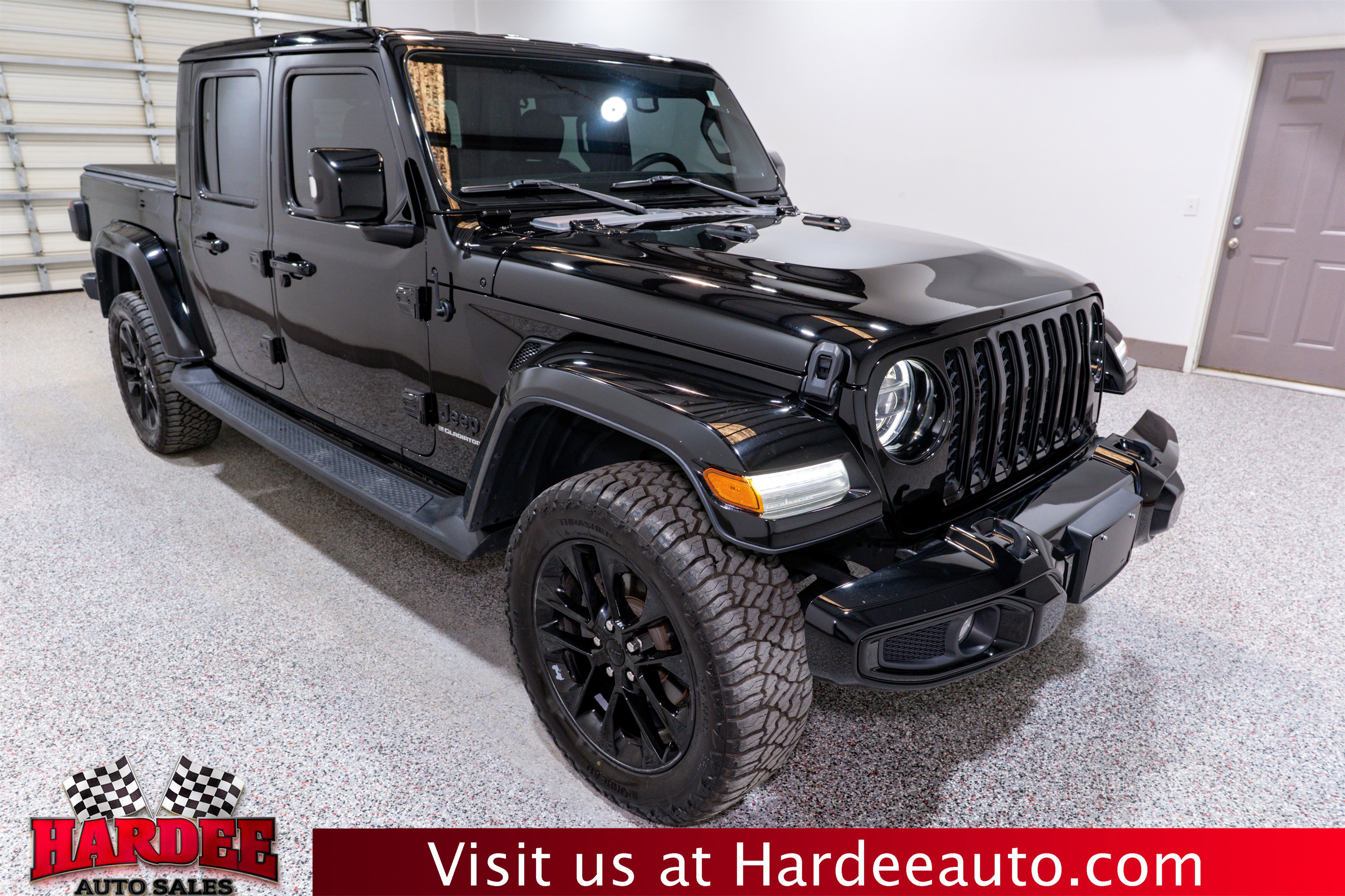 Used 2023 Jeep Gladiator Overland AWD/4WD image 6