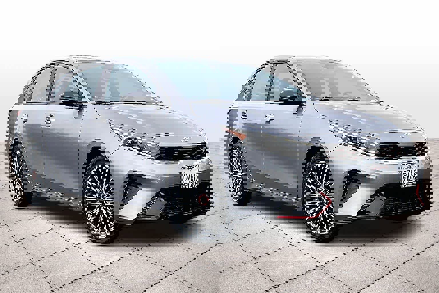 Used 2023 Kia Forte GT w/ GT2 Package image 2