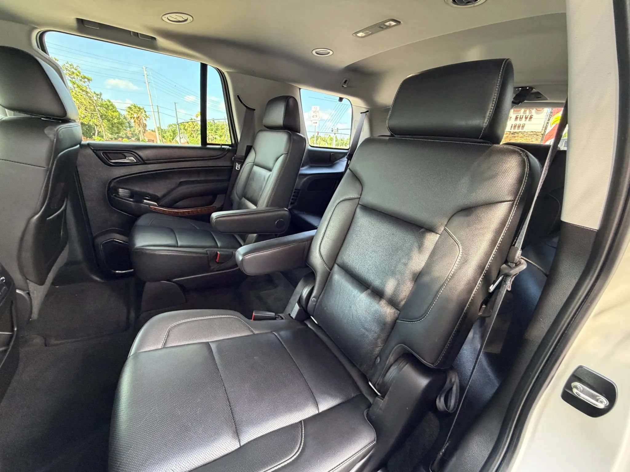 Used 2015 Chevrolet Tahoe LTZ RWD image 25
