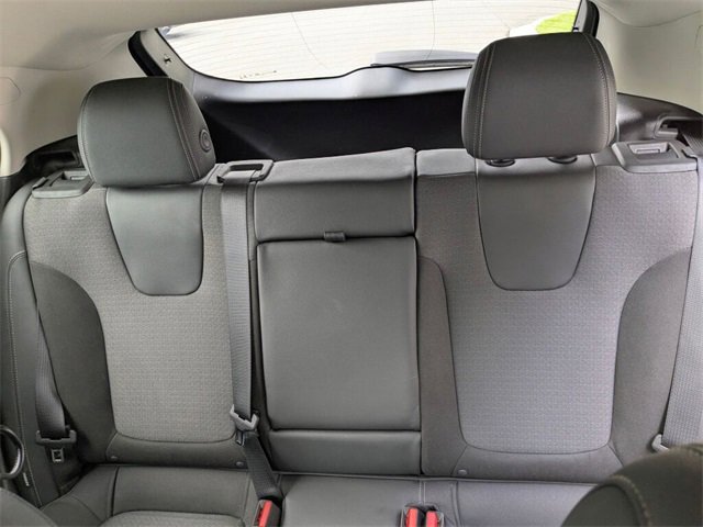 Used 2021 Buick Encore GX Select w/ Sport Touring Package image 28