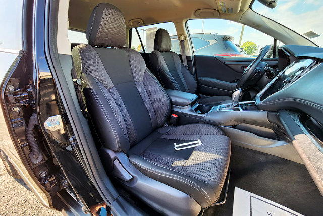 Used 2023 Subaru Outback Premium AWD/4WD image 27