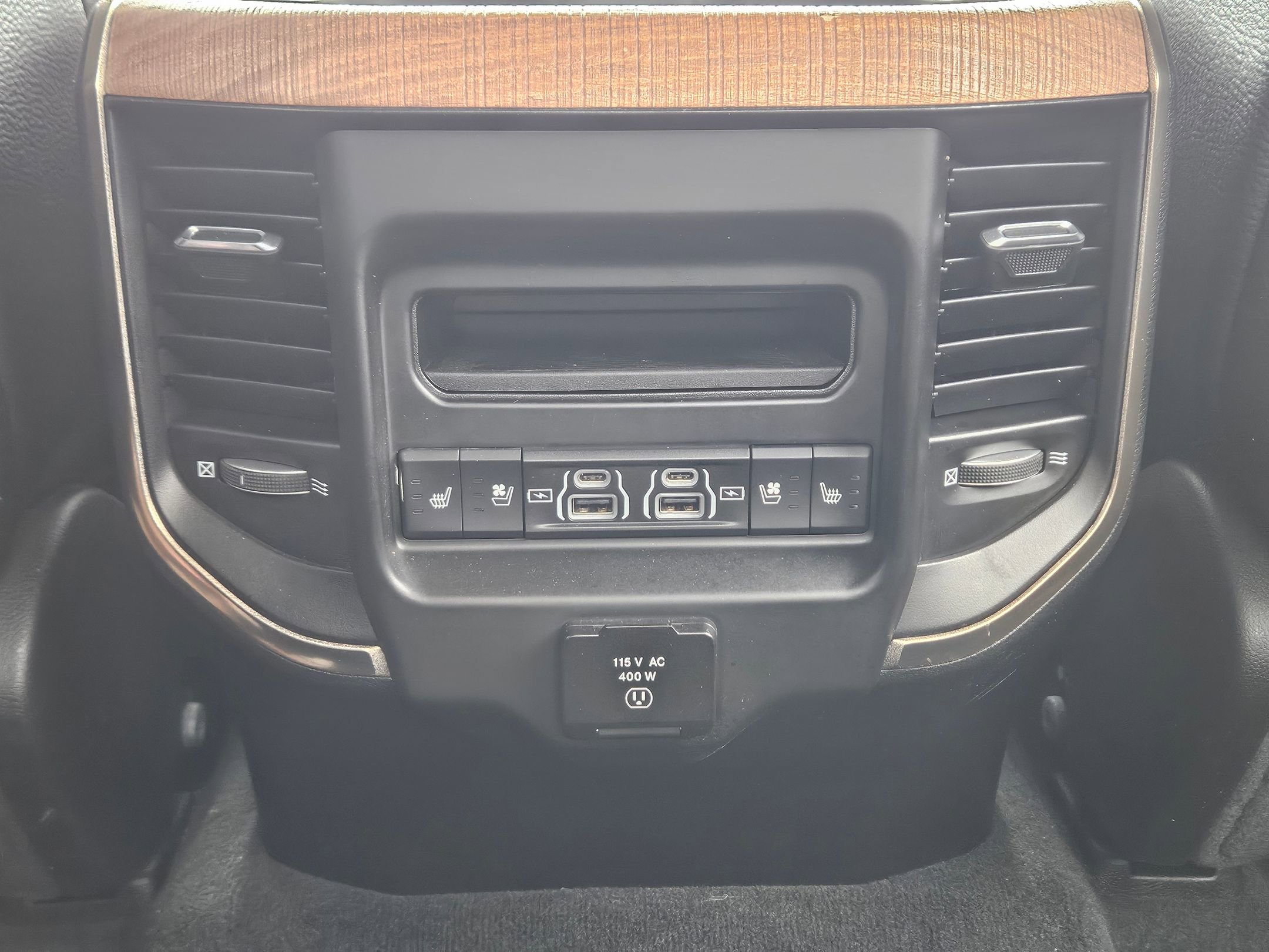 Used 2021 RAM 1500 Limited AWD/4WD image 27