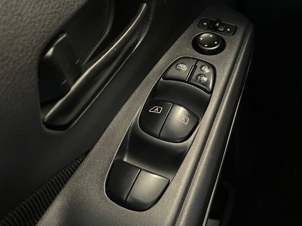 Used 2023 Nissan Kicks S FWD image 24