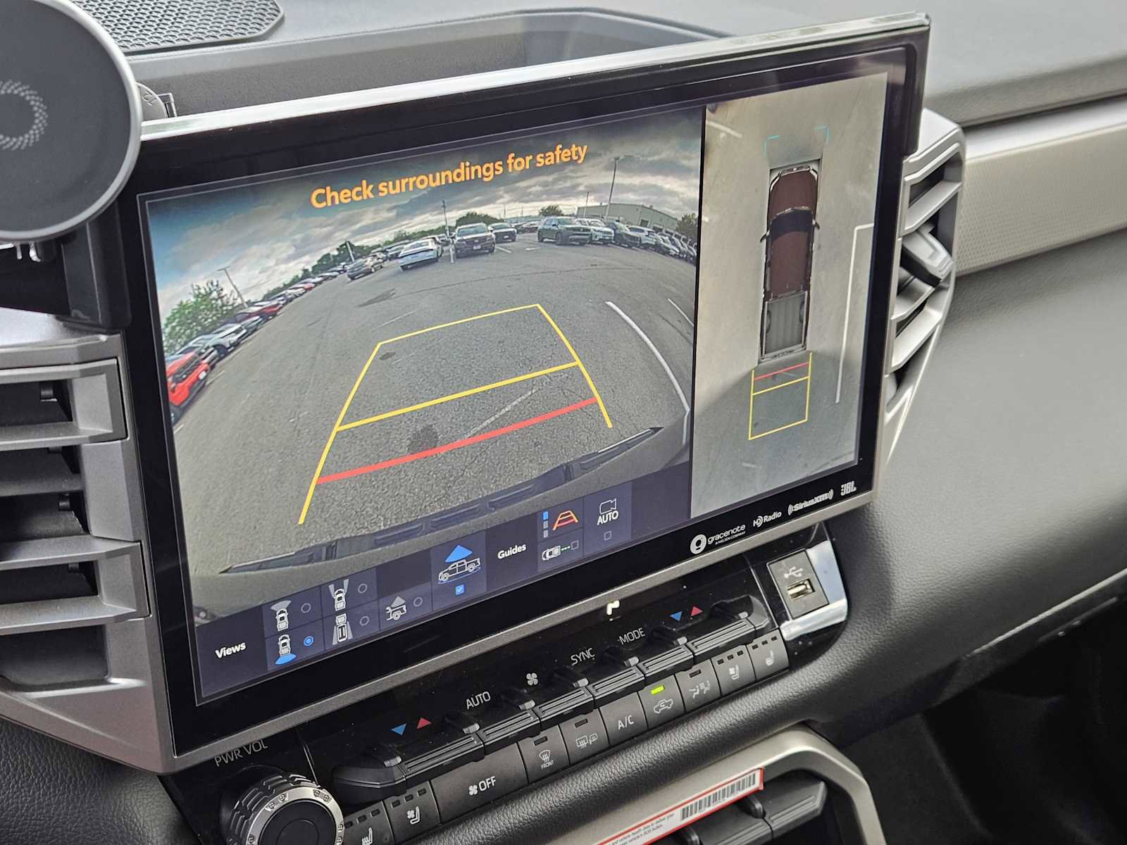 Used 2022 Toyota Tundra Limited image 18