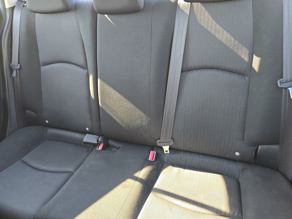 Used 2015 MAZDA MAZDA3 i Sport image 18