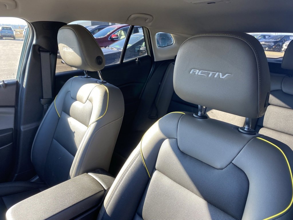 Used 2025 Chevrolet Trax ACTIV w/ Driver Confidence Package image 20