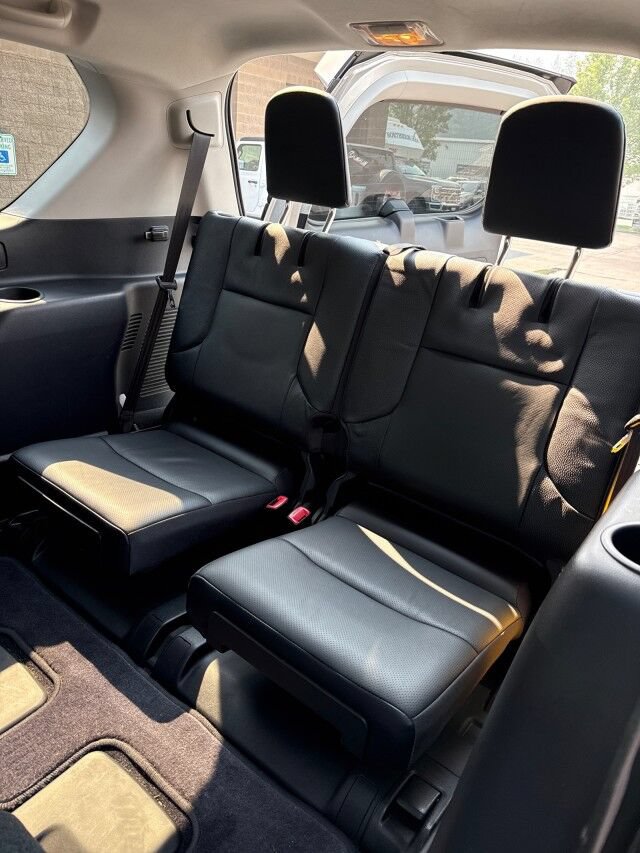Used 2015 Lexus GX 460 w/ Premium Package AWD/4WD image 13