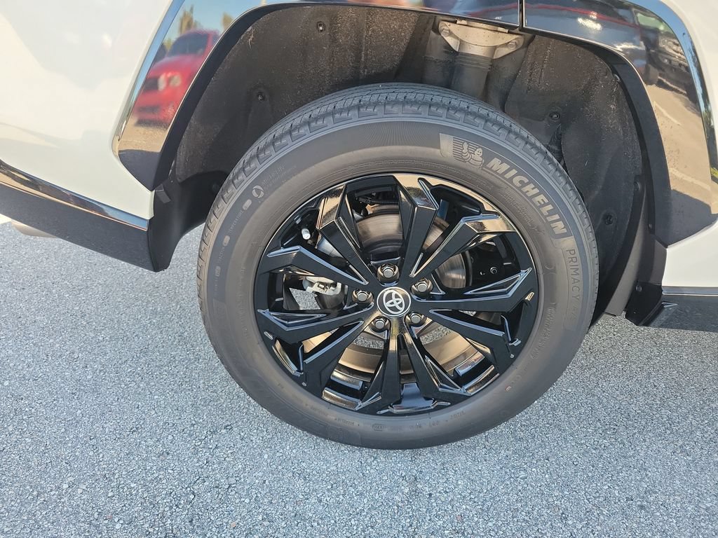 Certified 2022 Toyota RAV4 XSE AWD/4WD image 29