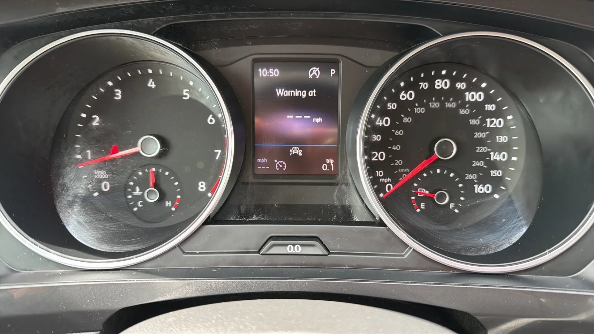 Used 2020 Volkswagen Tiguan SE AWD/4WD image 16