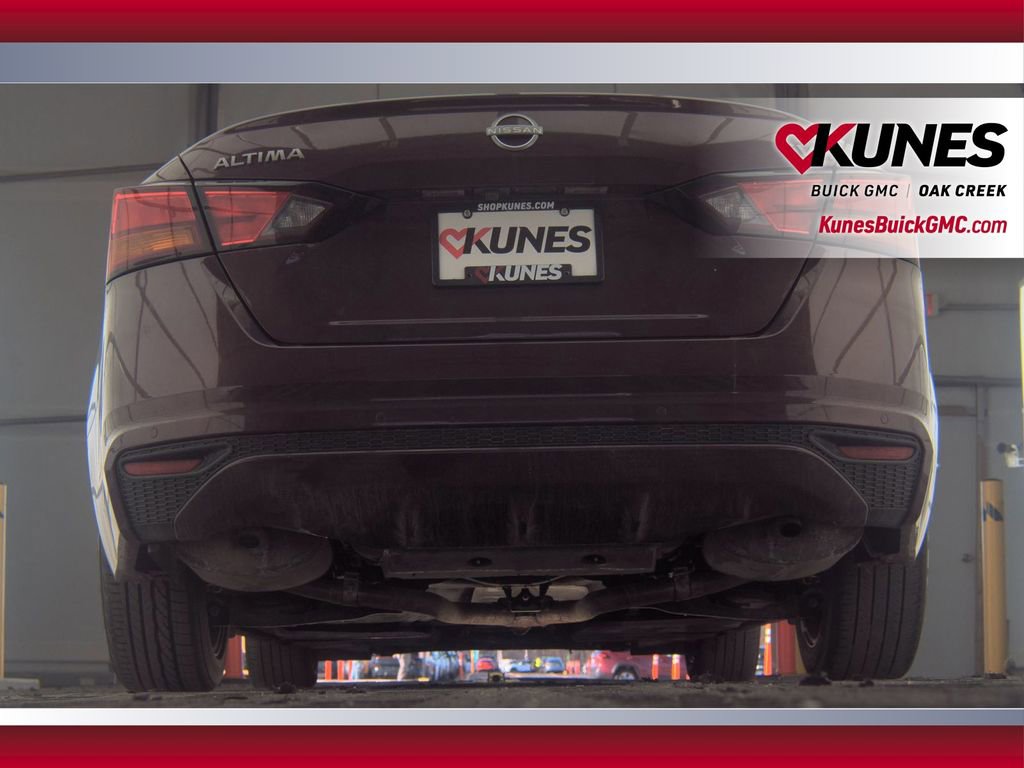 Used 2024 Nissan Altima 2.5 SV image 8