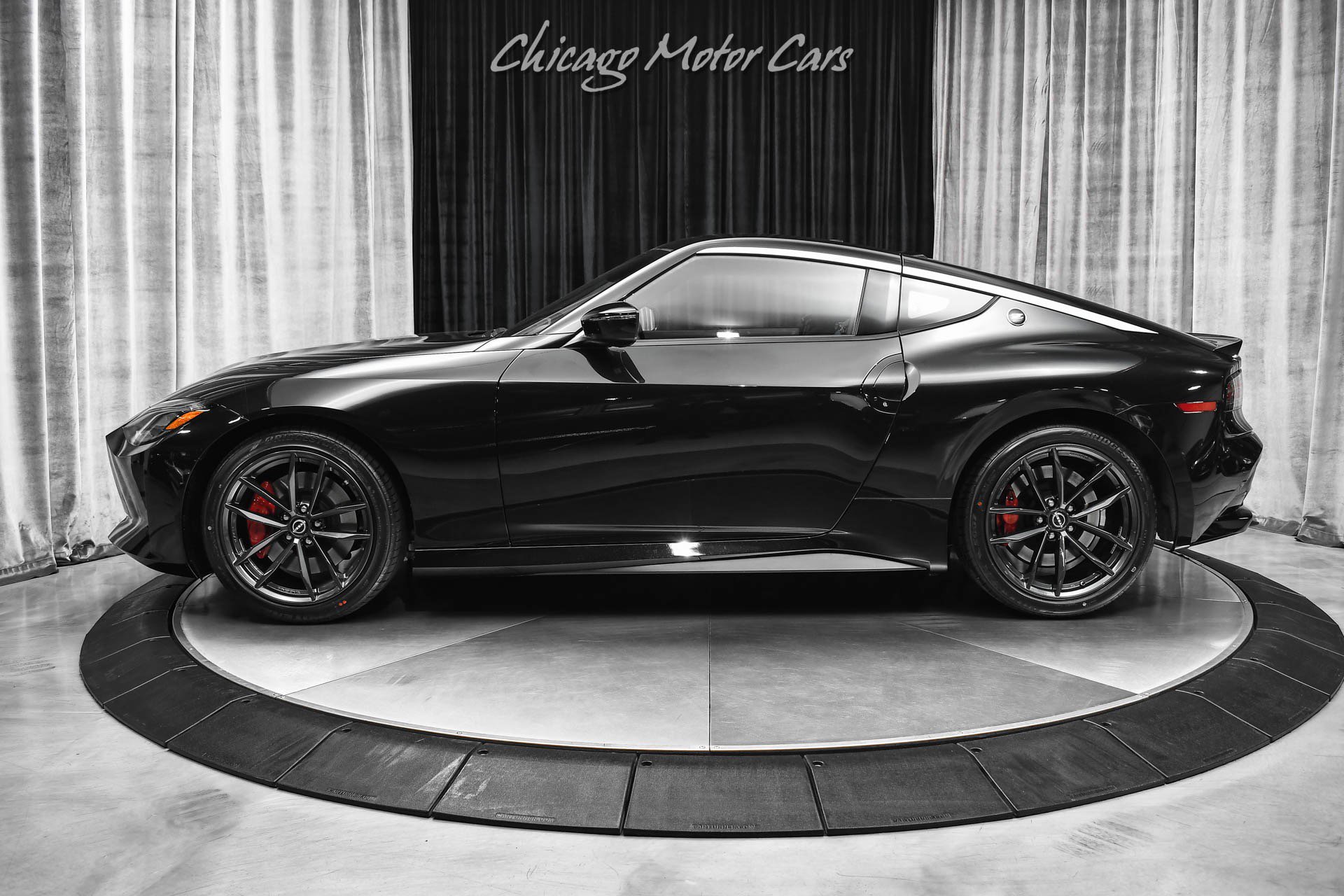 Used 2023 Nissan Z w/ Floor Mat Package (L93) RWD image 28