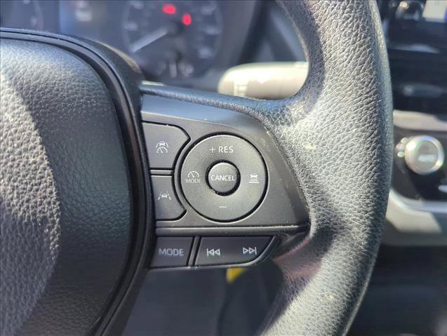 Certified 2025 Toyota Corolla LE FWD image 15
