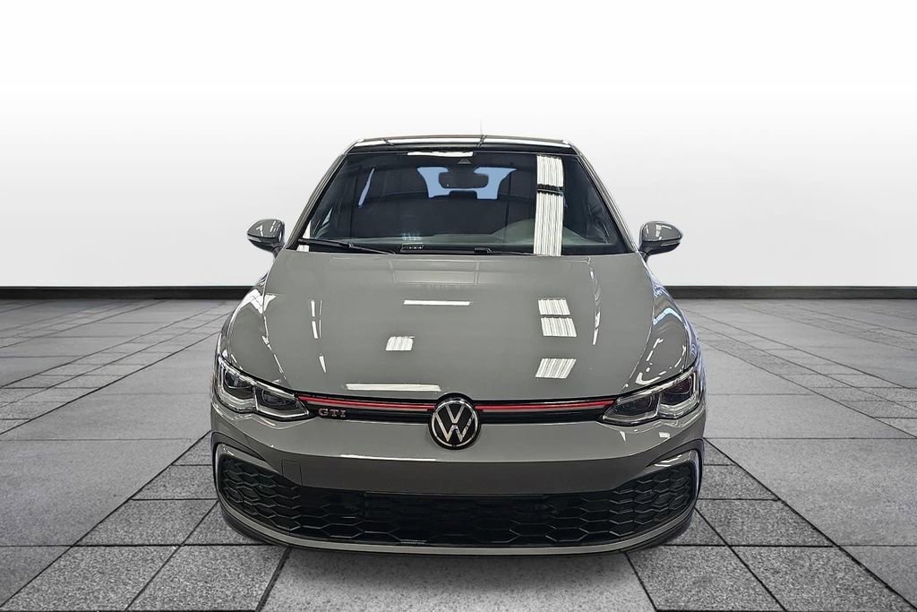 Used 2022 Volkswagen GTI SE image 2