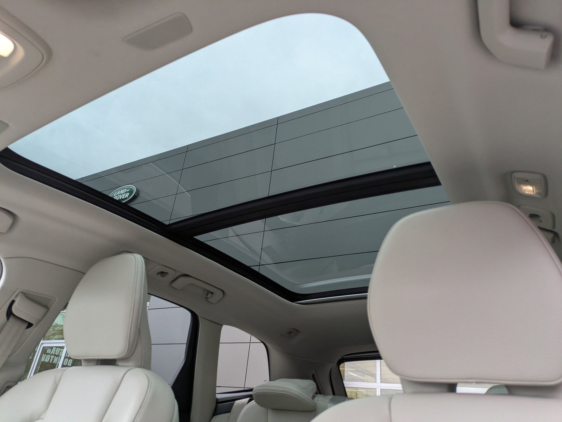 Certified 2023 Volvo XC60 B5 Core image 24