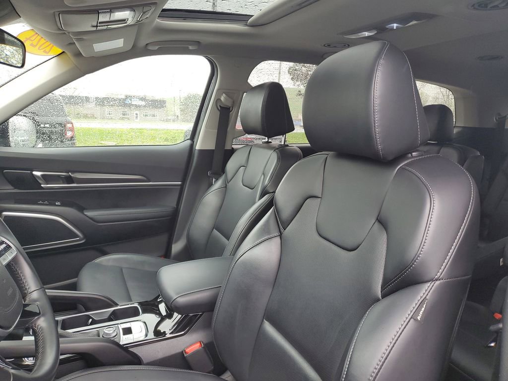 Certified 2024 Kia Telluride S w/ S Sunroof Package image 10