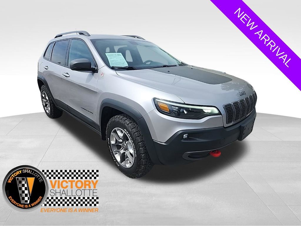 Used 2019 Jeep Cherokee Trailhawk image 1
