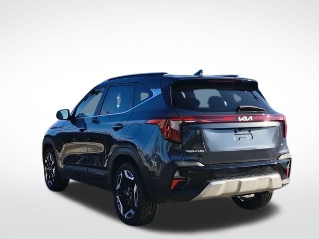 Certified 2024 Kia Seltos SX w/ SX Sunroof Package image 11
