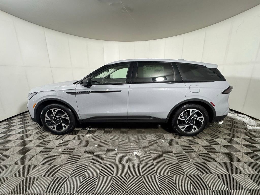 New 2026 Lincoln Nautilus Premier w/ Equipment Group 102A AWD/4WD image 2