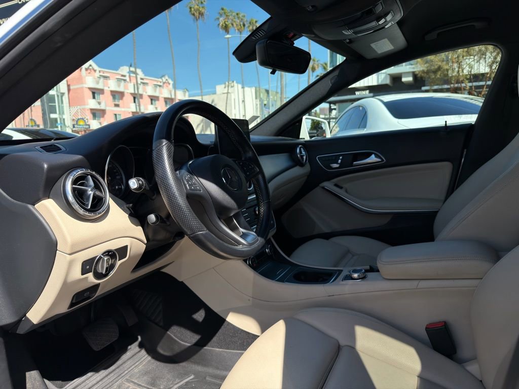 Used 2019 Mercedes-Benz CLA 250 image 19