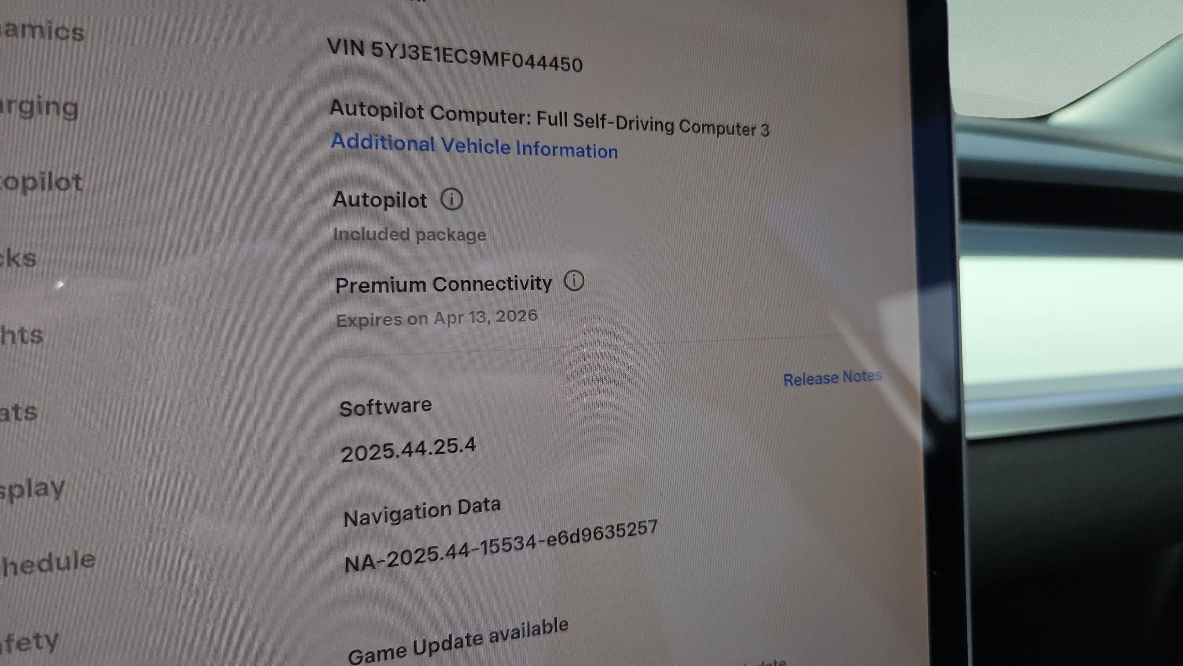 Used 2021 Tesla Model 3 Performance image 25