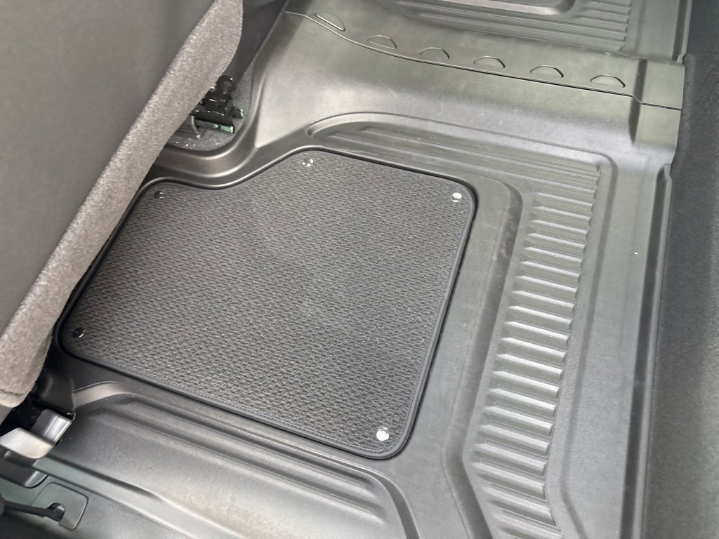 New 2026 GMC Sierra 1500 AT4 w/ AT4 Premium Package image 16