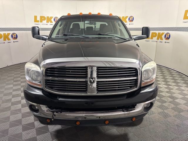 Used 2006 Dodge Ram 3500 Truck SLT w/ Light Group image 8